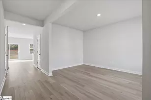 1572 Erindale Dr, Wellford, SC 29385 - Photo 3