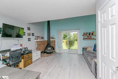 812 Reid School Road #Unit 10, Taylors, SC 29687 - Photo 7