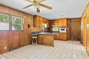 3190 Apple Orchard Rd, Clinton, SC 29325 - Photo 7