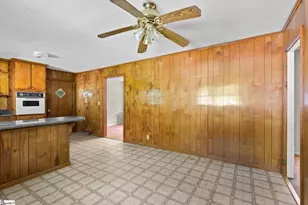 3190 Apple Orchard Rd, Clinton, SC 29325 - Photo 9