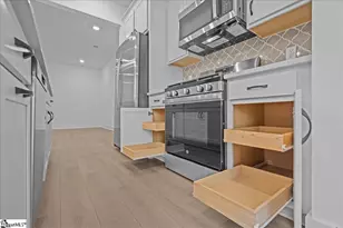 413 W Parima Ct, Spartanburg, SC 29301 - Photo 9