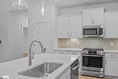 405 Crestcreek Drive, Anderson, SC 29621 - Photo 5