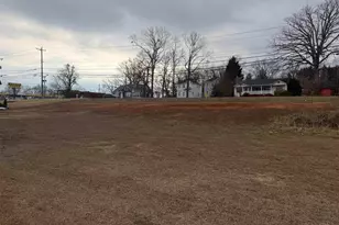 714 N Main St, Greer, SC 29651 - Photo 1