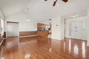 121 Bridgewater Rd, Pickens, SC 29671 - Photo 7