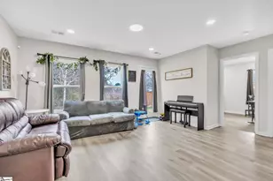 218 N Florida Ave, Greenville, SC 29611 - Photo 3