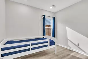 218 N Florida Ave, Greenville, SC 29611 - Photo 17