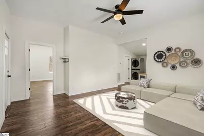 25 E 5th Street, Greenville, SC 29611 - Photo 7