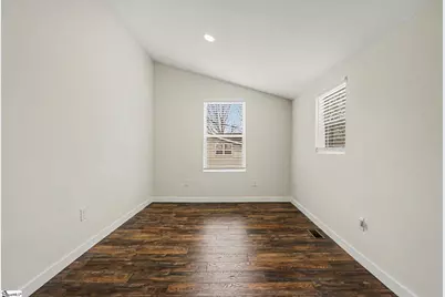 25 E 5th Street, Greenville, SC 29611 - Photo 17