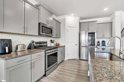 111 Pelham Glen Way, Greer, SC 29651 - Photo 7