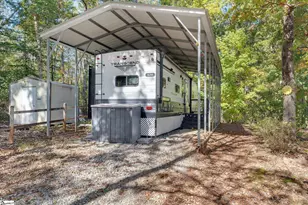 528 Loop Cir, Westminster, SC 29693 - Photo 3