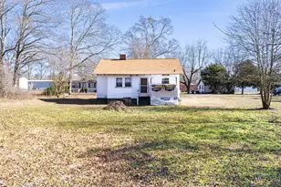 105 W Front St, Iva, SC 29655 - Photo 11