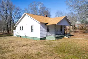 105 W Front St, Iva, SC 29655 - Photo 7