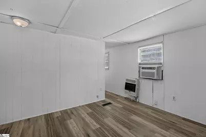 204 Hiles Street, Easley, SC 29642 - Photo 5