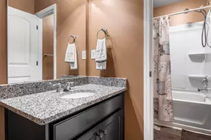 450 Bucklebury Rd, Greer, SC 29651 - Photo 25