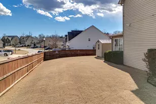 450 Bucklebury Rd, Greer, SC 29651 - Photo 43