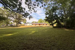 536 Old Mill Rd, Campobello, SC 29322 - Photo 3