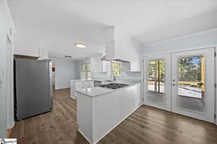 409 Strange Rd, Taylors, SC 29687 - Photo 7