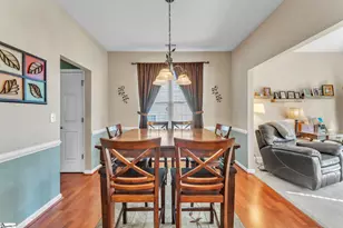 16 Semmelrock Dr, Simpsonville, SC 29680 - Photo 9