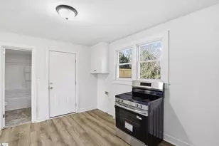 8 Cotton St, Greenville, SC 29609 - Photo 7