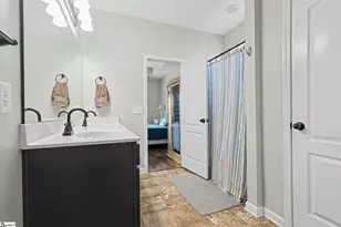 159 Caledonia Dr, Easley, SC 29642 - Photo 19