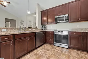 159 Caledonia Dr, Easley, SC 29642 - Photo 11