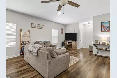 4249 Buffalo West Springs Highway, Jonesville, SC 29353 - Photo 9