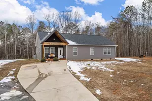 4249 Buffalo-West Springs Hwy, Jonesville, SC 29353 - Photo 3