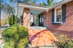 211 Grove Rd, Greenville, SC 29605 - Photo 3