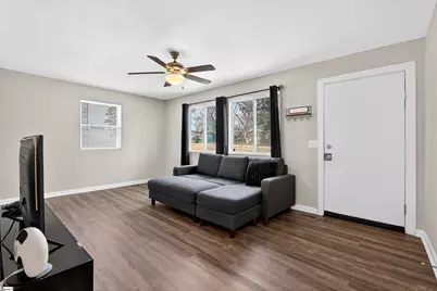 102 Beth Street, Greer, SC 29651 - Photo 3