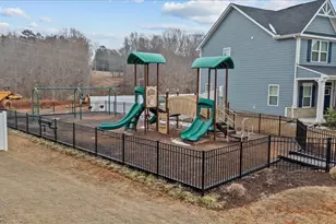 173 Dunroyal Rd, Fountain Inn, SC 29644 - Photo 29