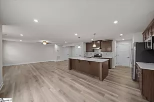 173 Dunroyal Rd, Fountain Inn, SC 29644 - Photo 7