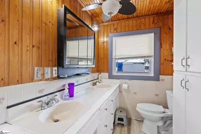 104 Montgomery Street, Campobello, SC 29322 - Photo 15