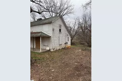 121 Saluda Street, Cowpens, SC 29330 - Photo 3