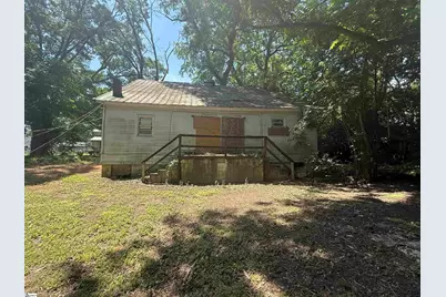 121 Saluda Street, Cowpens, SC 29330 - Photo 7
