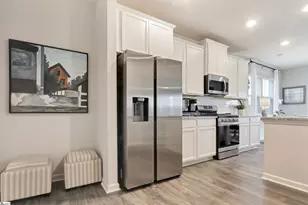 1656 Savannah Mls Dr, Spartanburg, SC 29303 - Photo 9