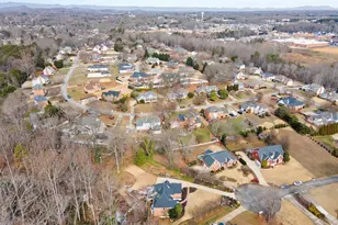 208 Woodbridge Ct, Easley, SC 29642 - Photo 49