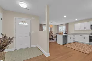 19 Regional Dr, Greer, SC 29651 - Photo 3