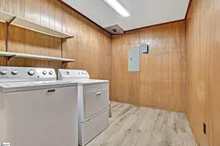 104 Blakely Ave, Laurens, SC 29360 - Photo 31