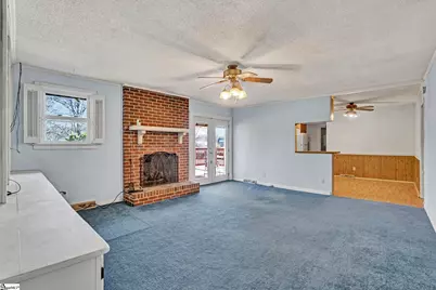 104 Blakely Avenue, Laurens, SC 29360 - Photo 9