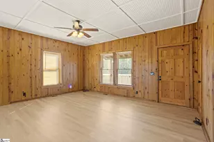 10025 Augusta Rd, Pelzer, SC 29669 - Photo 3