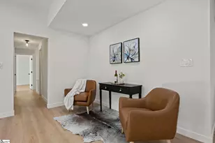 1005 Summit Dr, Greenville, SC 29609 - Photo 11