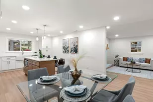 1005 Summit Dr, Greenville, SC 29609 - Photo 11