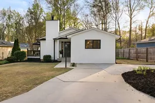 1005 Summit Dr, Greenville, SC 29609 - Photo 3