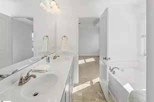 54 Mossycup Rd, Taylors, SC 29687 - Photo 33