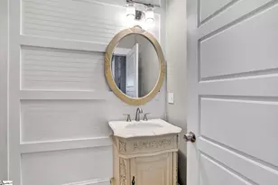 522 S Harper St, Laurens, SC 29360 - Photo 45