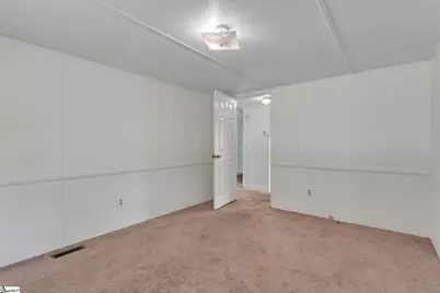 3079 Lakeview Drive, Laurens, SC 29360 - Photo 15