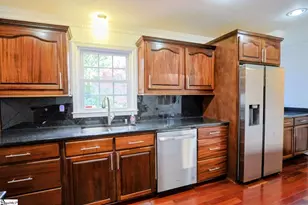 304 Del Norte Rd, Greenville, SC 29615 - Photo 7