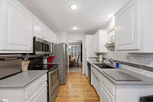 900 N Main St, Greenville, SC 29609 - Photo 9