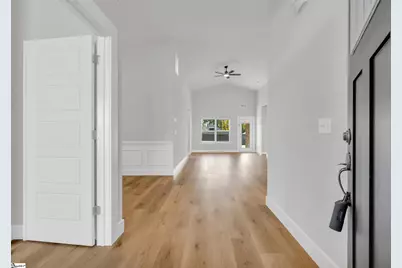 624 Lombard Drive, Boiling Springs, SC 29316 - Photo 3