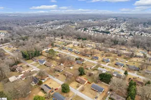 614 Heathwood Dr, Taylors, SC 29687 - Photo 29